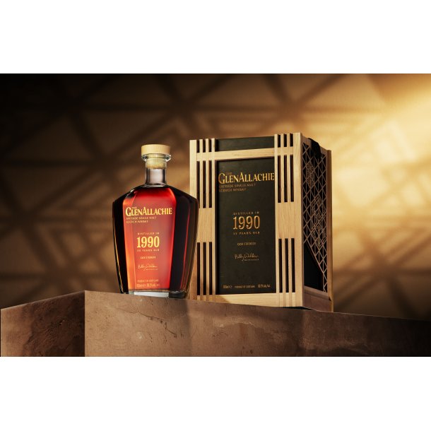 The GlenAllachie 1990 35 Years Old Cask Strength 50,2%